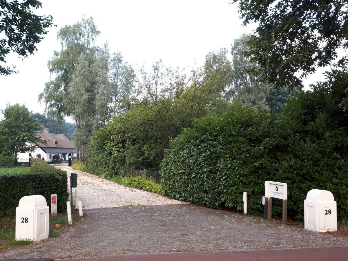 B&B 't Nagtegaeltje Sint-Oedenrode Kültér fotó